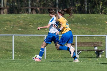 Bild 73 - B-Juniorinnen Bramstedter TS - SSV Hennstedt : Ergebnis: 3:7